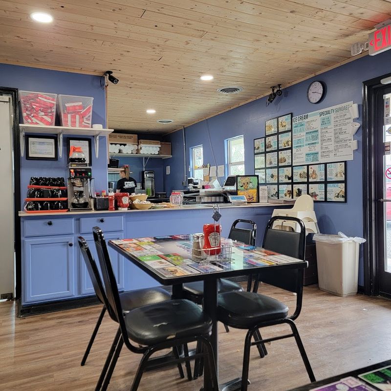 Why This No-Frills Spot Has Earned Such a Loyal Following