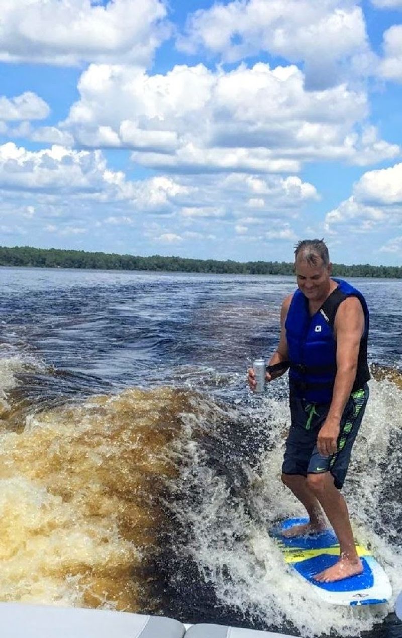 Perfect Conditions for Water Sports and Wakeboarding