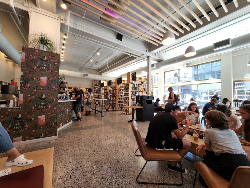 Cafe Breaks, Gift Finds, and Portland Vibes