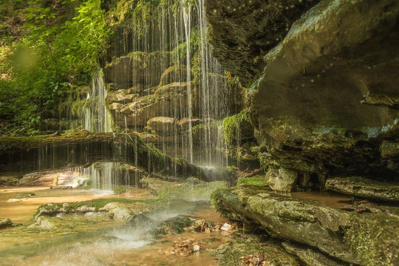 The Gorge Views and Cascades Are the Main Attraction