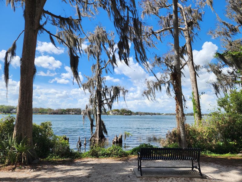 A Lake View That Rivals Million-Dollar Backyards