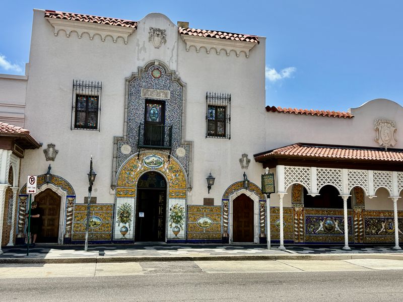 The History Behind Columbia Restaurant in Tampa