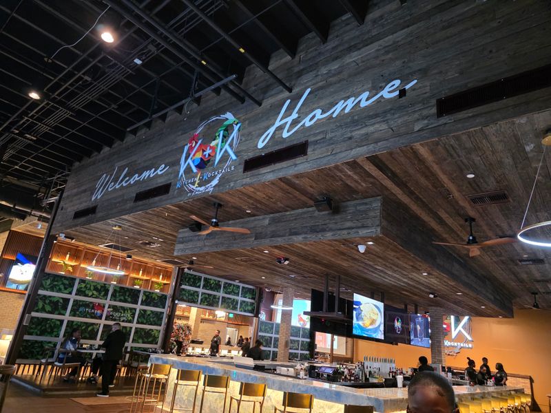 Pacing, Wait Times, And Reservations