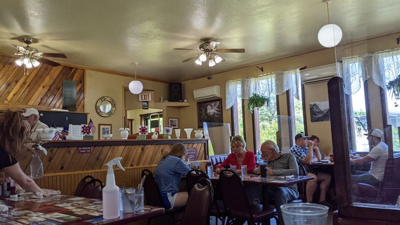 Old School Atmosphere, Montana Heart