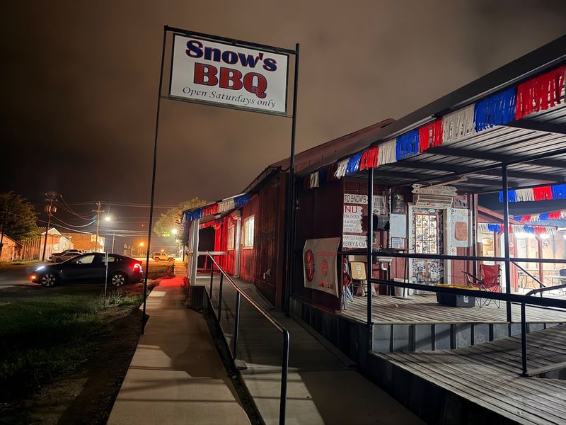 Snow's BBQ