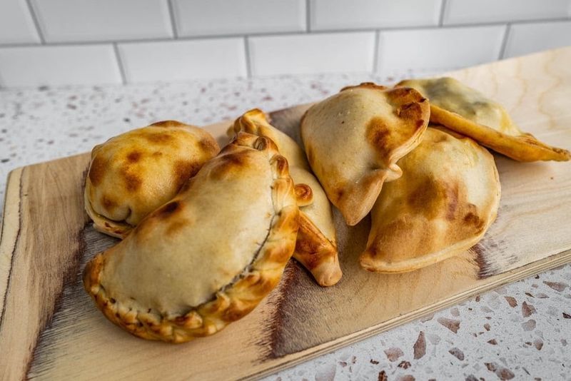 Empanadas and Faina Make a Perfect Warm-Up Act