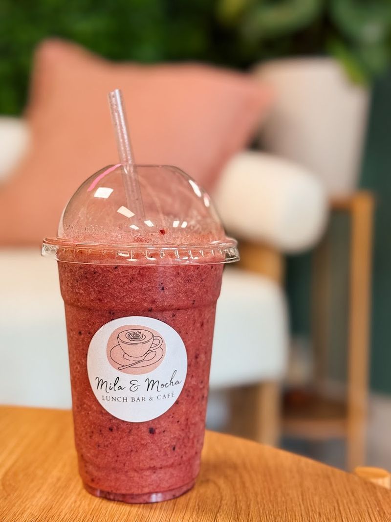 Smoothies and Healthy Options That Actually Taste Good
