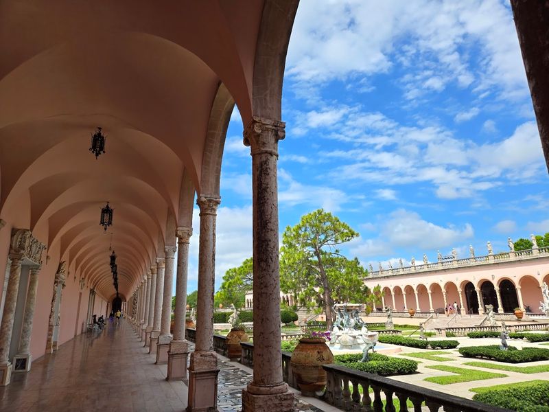 The Courtyard and Loggia of the Museum of Art