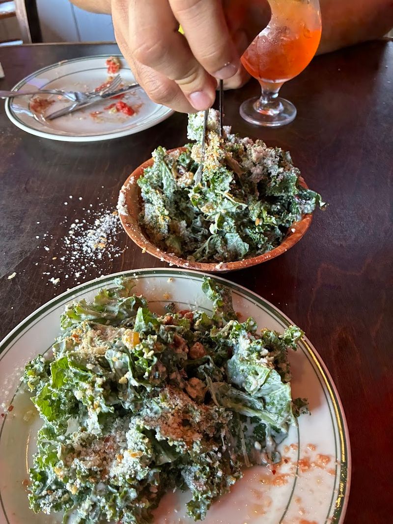 That Kale Salad People Can't Stop Raving About