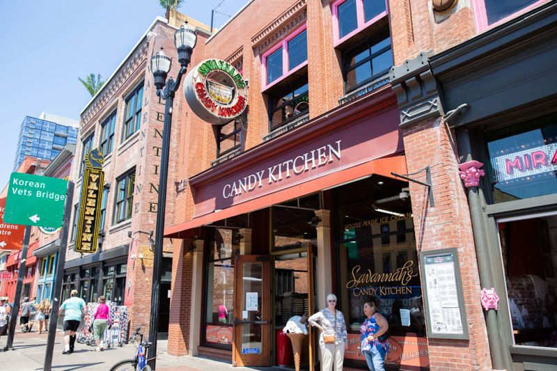 Savannah's Candy Kitchen — Nashville