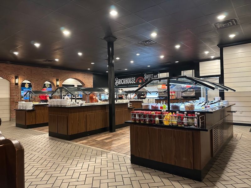 A Bartlett, Tennessee Buffet That Brings Southern Comfort to the Table