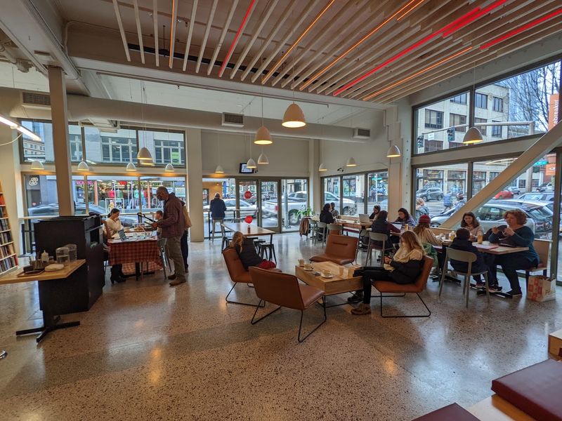 Why Portland Loves It: Atmosphere, People, Legacy