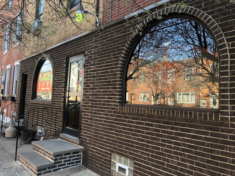 The Original Tacconelli&rsquo;s Pizzeria