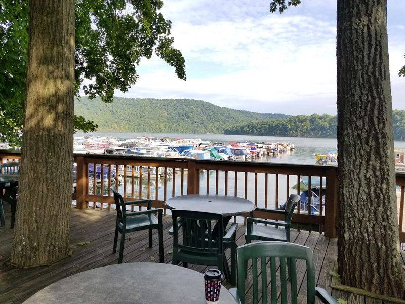 Marina Cafe (Lake Raystown Resort)
