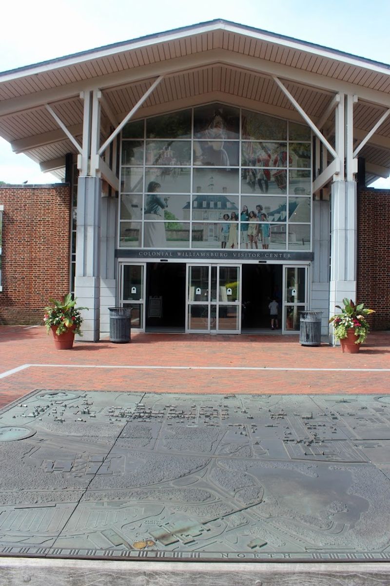 Shuttle Service That Connects You to the Historic District