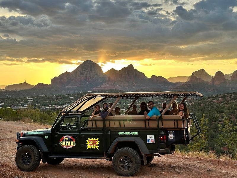 Rim Run Supreme: Sunset Thrills Above the Red Rocks