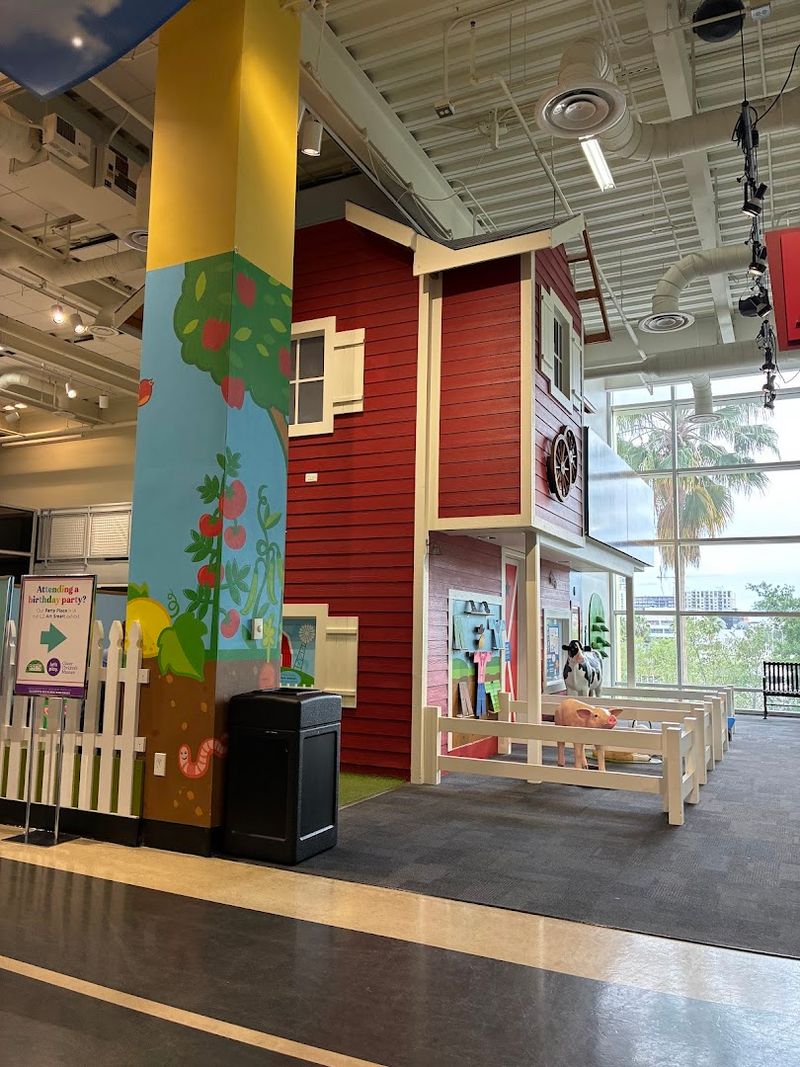 Farm Experience With Crops And Animals