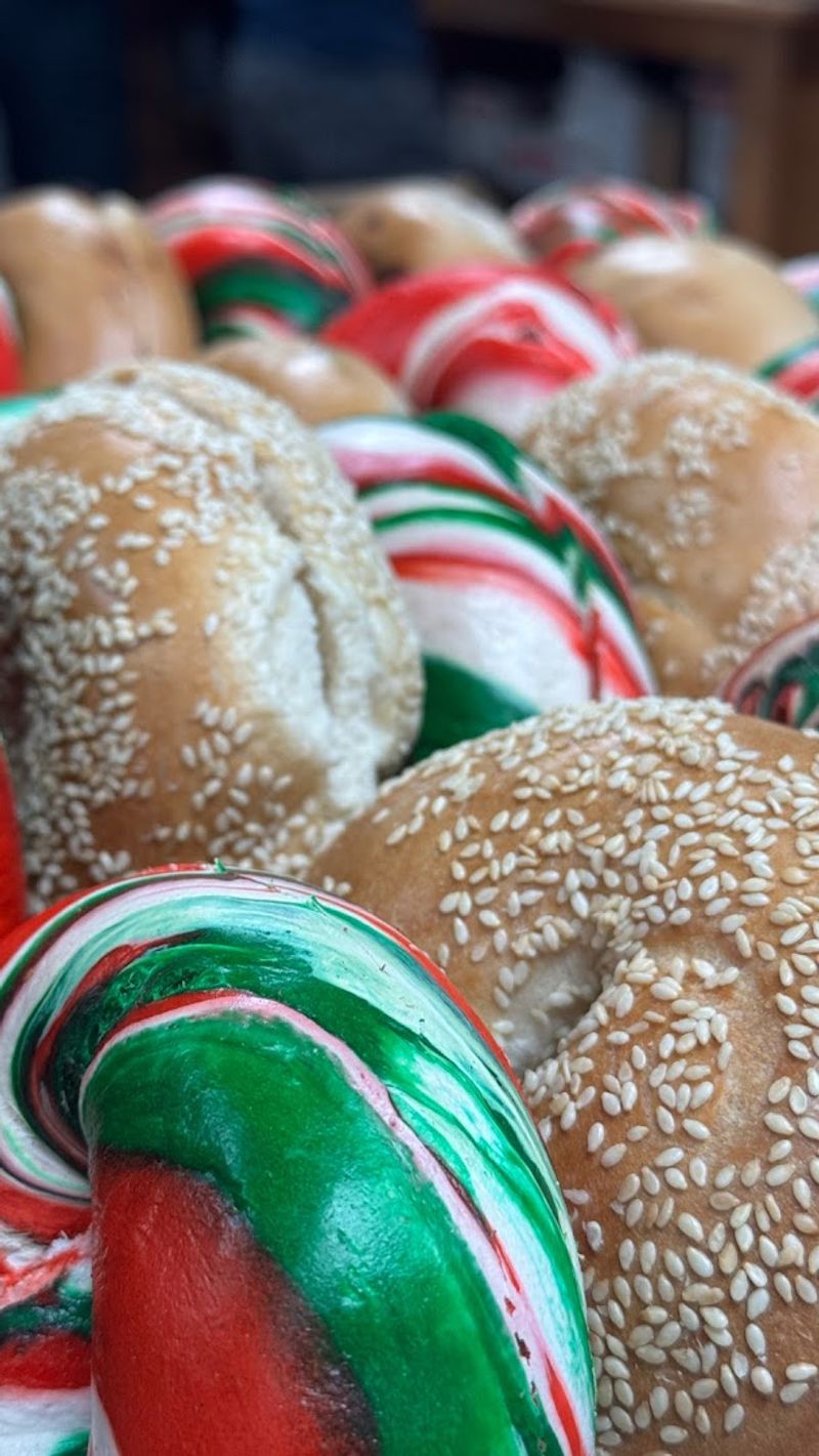 Sesame Seed Bagels with Maximum Coverage