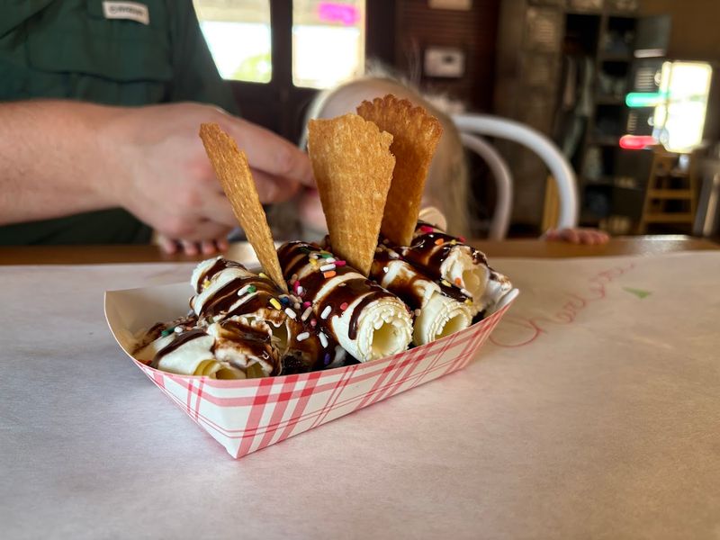 Signature Sundaes and Specials