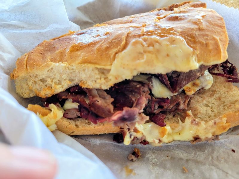 Mac and Cheese and Roast Beef That Prove the Savory Menu Means Business