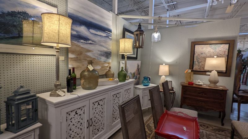 The Vintage Finds, Decor, and Hidden Gems Shoppers Love Most