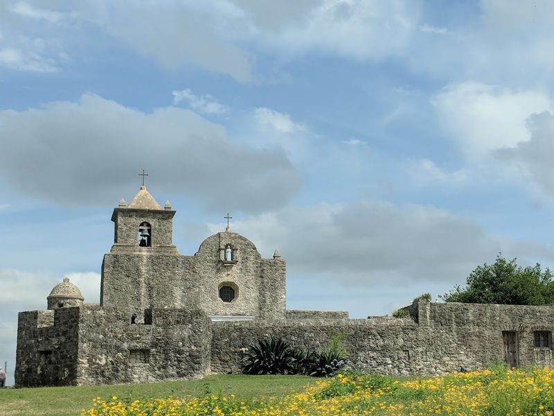 Presidio La Bahia Grounds Adjacent (Goliad)
