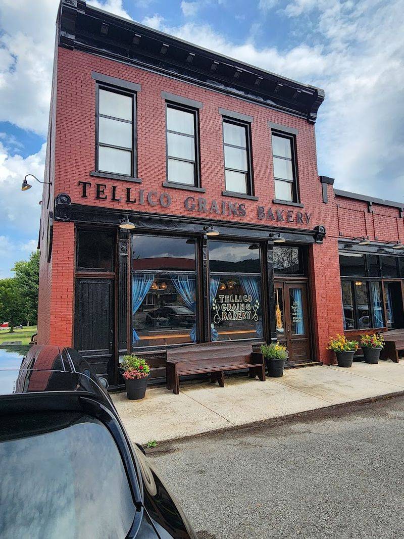 Tellico Grains Bakery &mdash; Tellico Plains