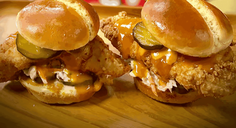 The Chicken Sandwich That Inspires Second Trips