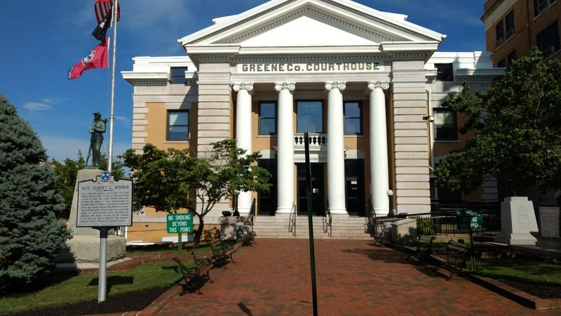 Greene County Courthouse and Academy Street