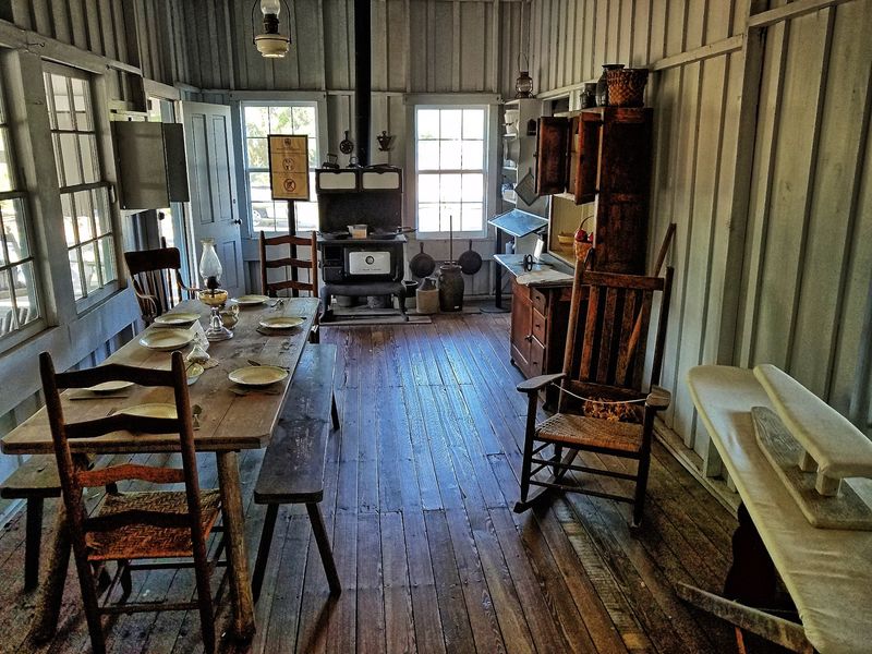 The Cracker House That Defines Florida Living
