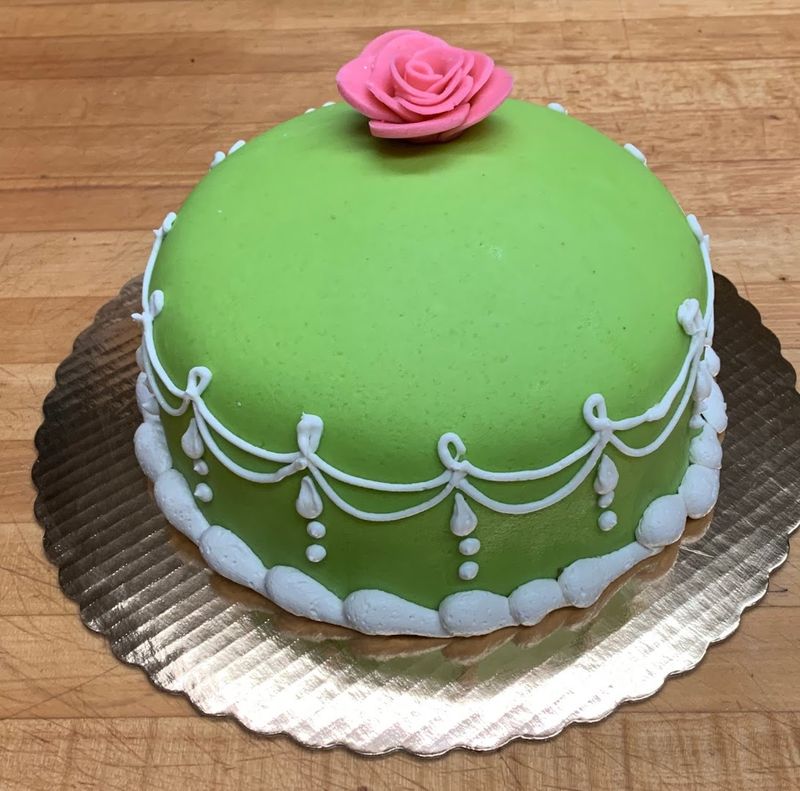 German Cheesecake And Euro Classics