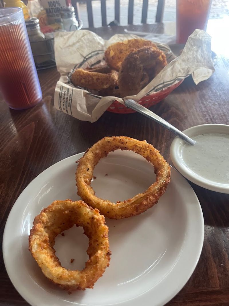 Onion Rings Worth Making a Special Trip For