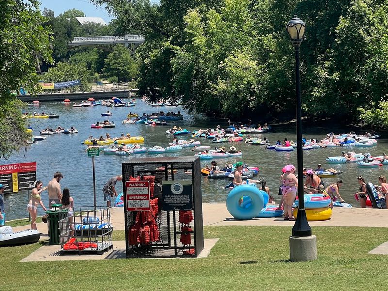 Important Details About Parking Fees and Reservations