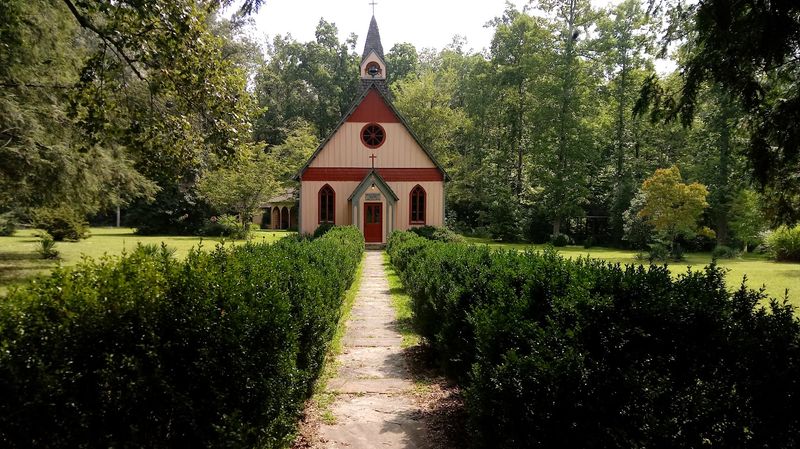 Explore the Victorian village of Rugby