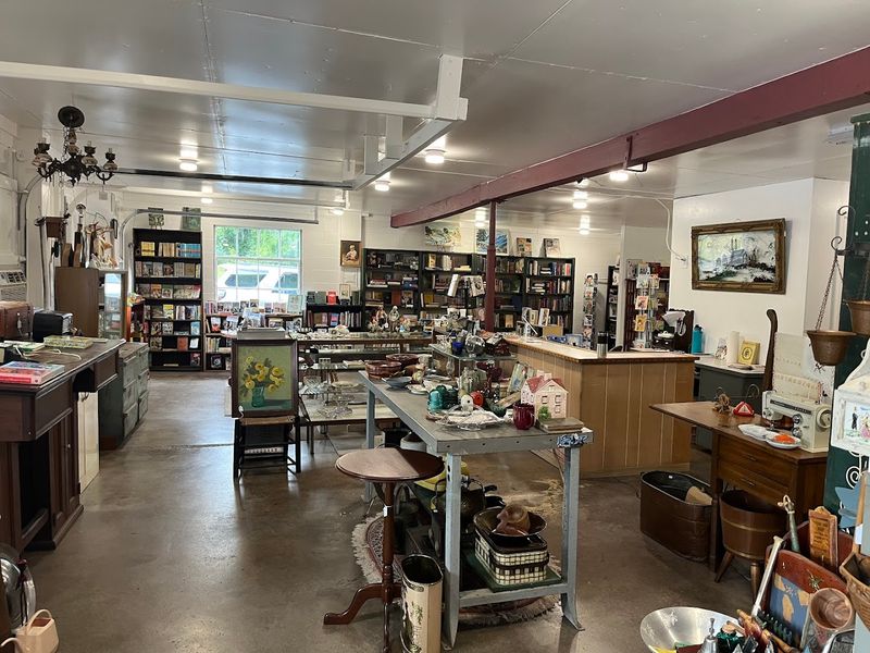 How This Shop Blends Nostalgia, Charm, and Discovery