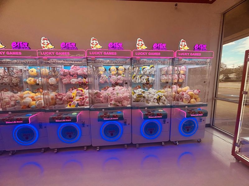 Gashapon and Claw Machines