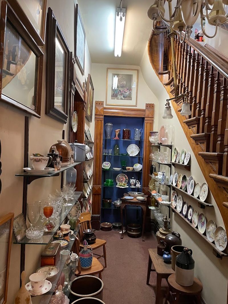 The Labyrinth Layout