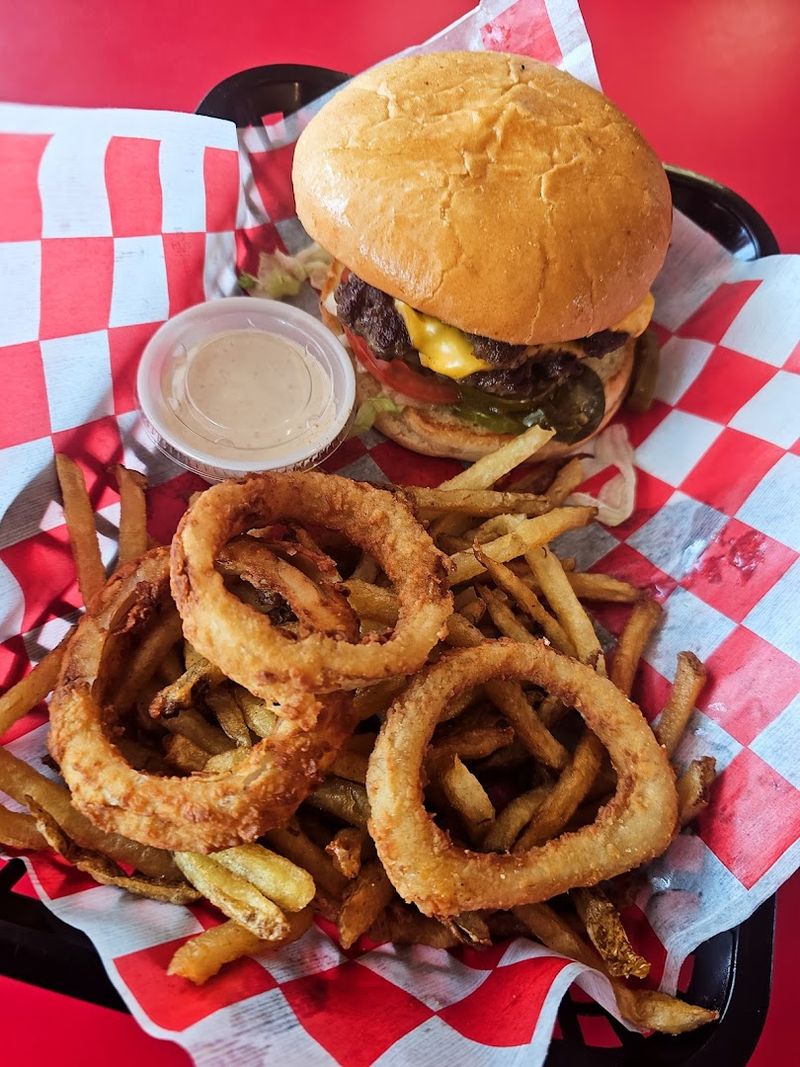 Prison-Themed Burgers With Serious Flavor