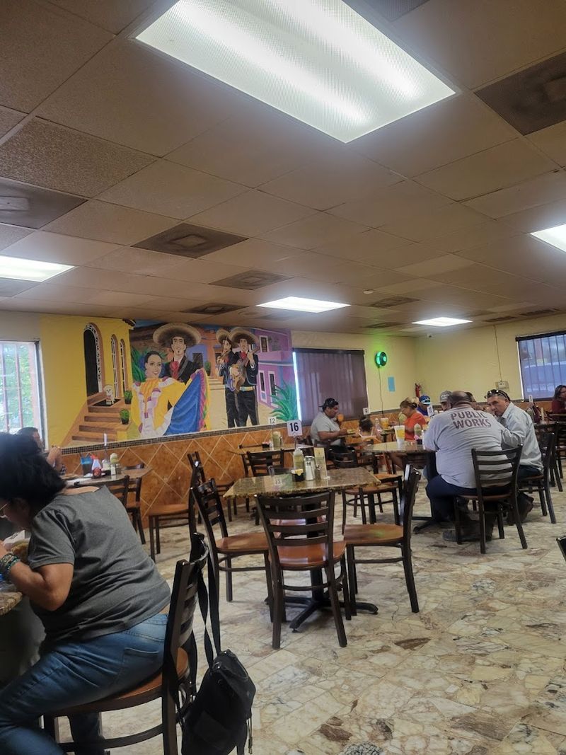 The Old-School San Antonio Vibe You Can't Fake