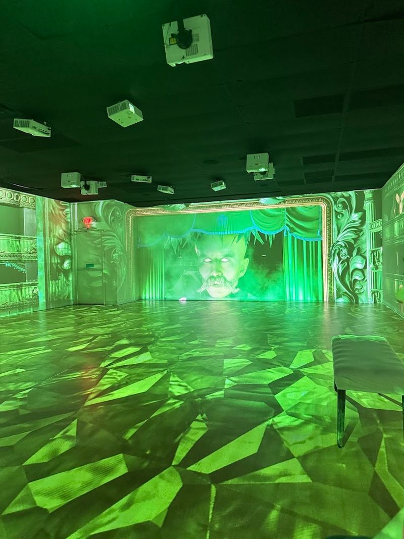 The Immersive Oz Room