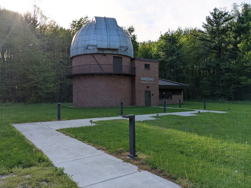 Giant Telescopes and Public Stargazing
