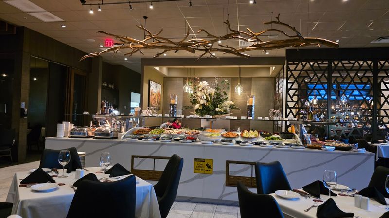 The Atmosphere That Makes Every Visit Feel Like an Occasion