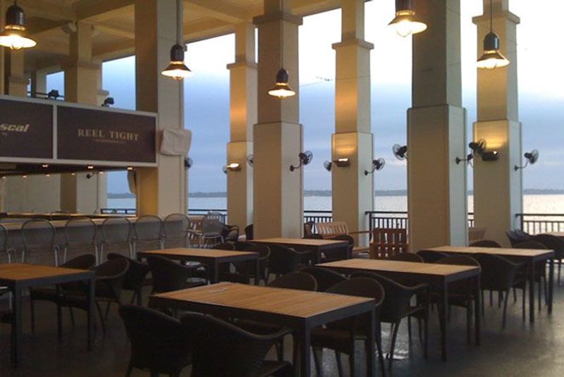 The Grand Marlin (Pensacola Beach)