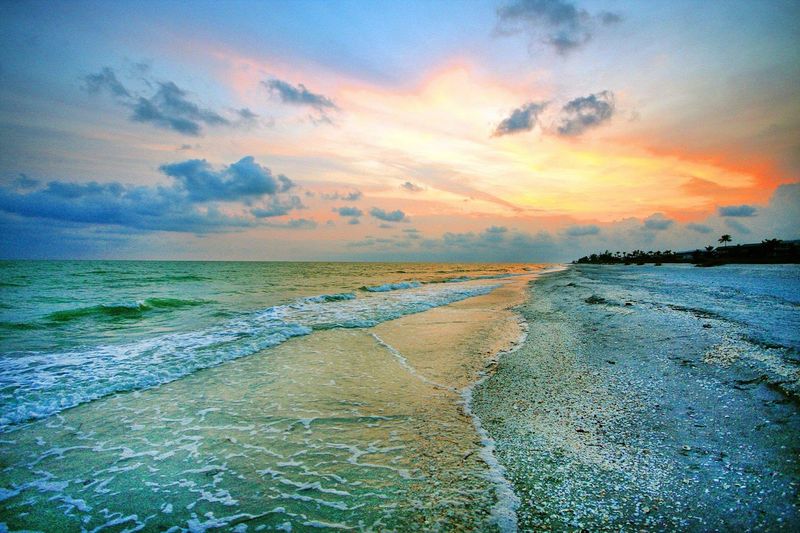 Sunset on the Gulf Side: Why Keewaydin Evenings Hit Different