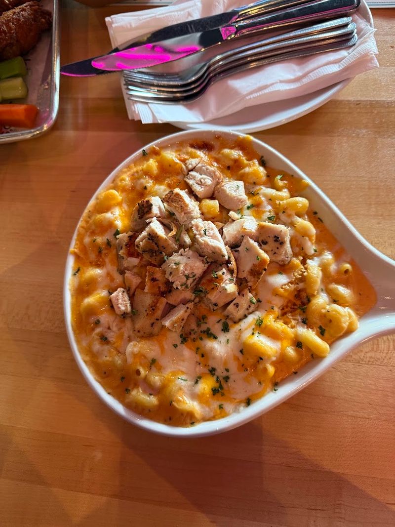 Mac and Cheese That Steals the Show