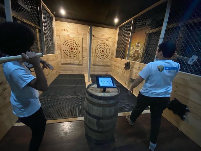 Axe Throwing Combination Experience