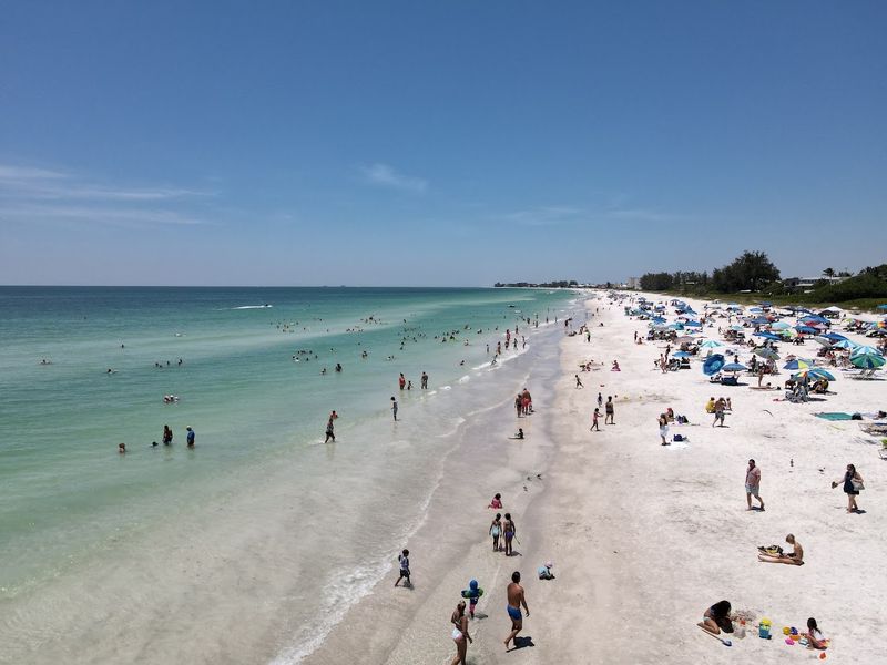 Manatee Public Beach (Holmes Beach)