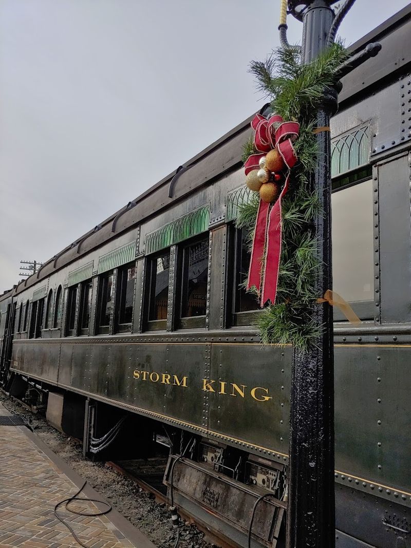 Seasonal And Themed Excursions