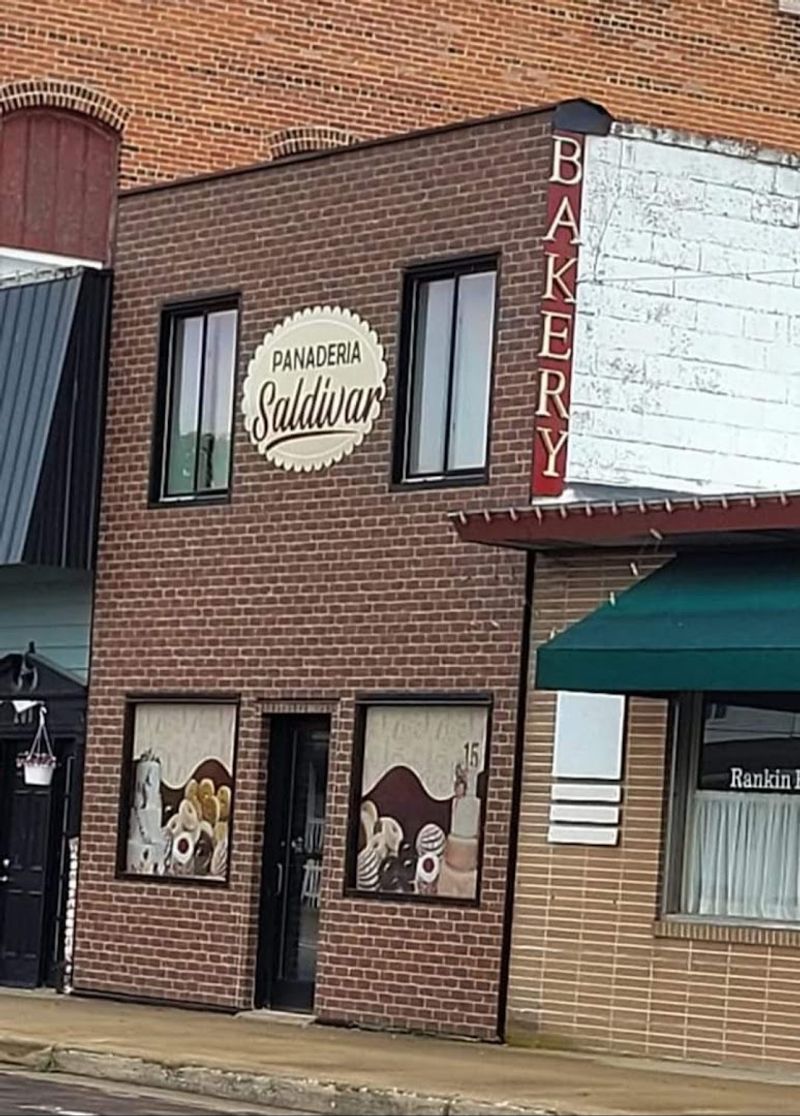 Panaderia Saldivar – Arcola