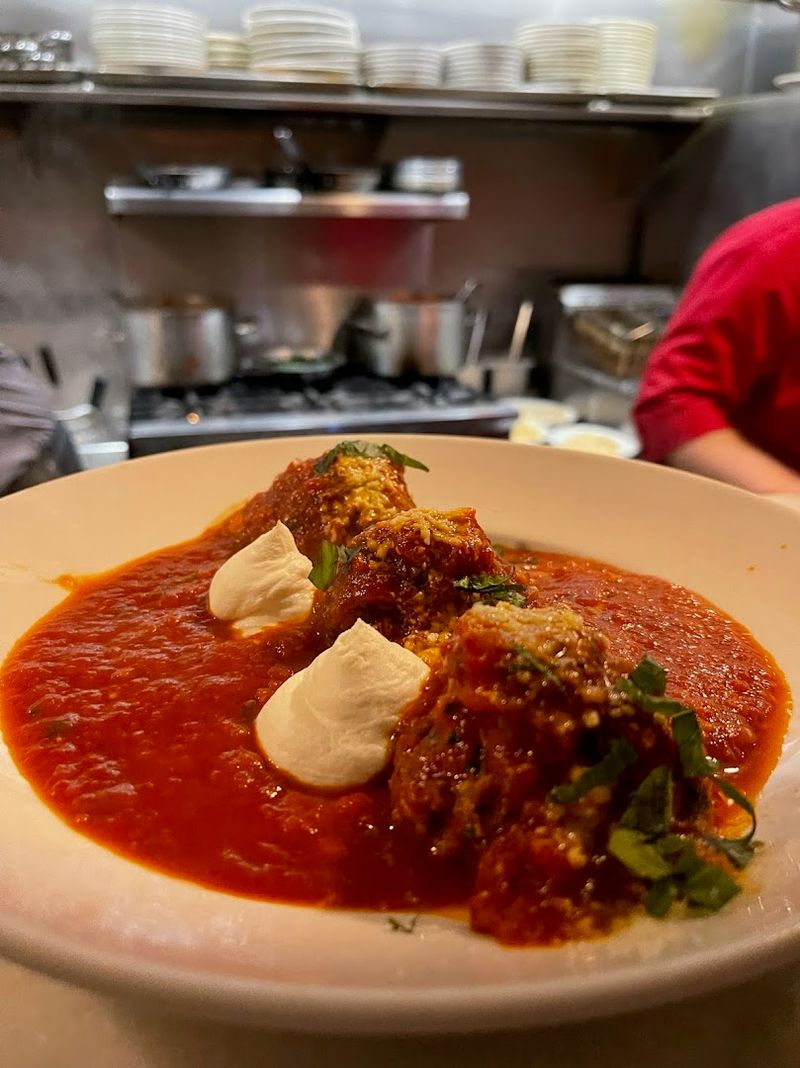 Eggplant Parmigiana and the Vegetarian Dishes Worth Ordering